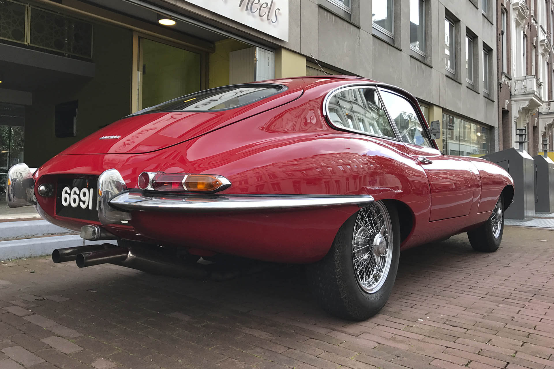 1962 Jaguar E-Type Series 1 3.8 FHC…