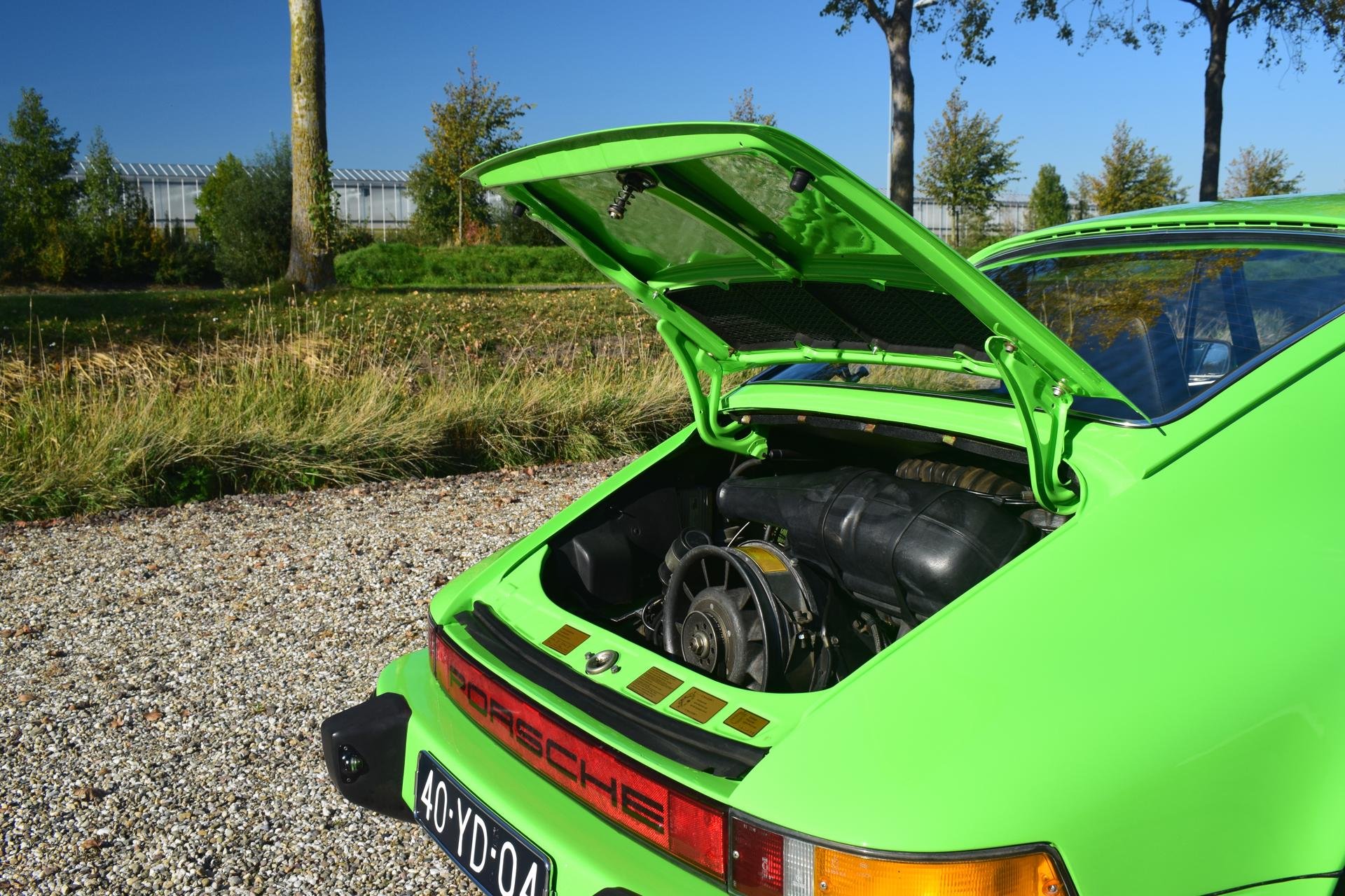 Real Art on Wheels | Porsche 911 gelbgrun