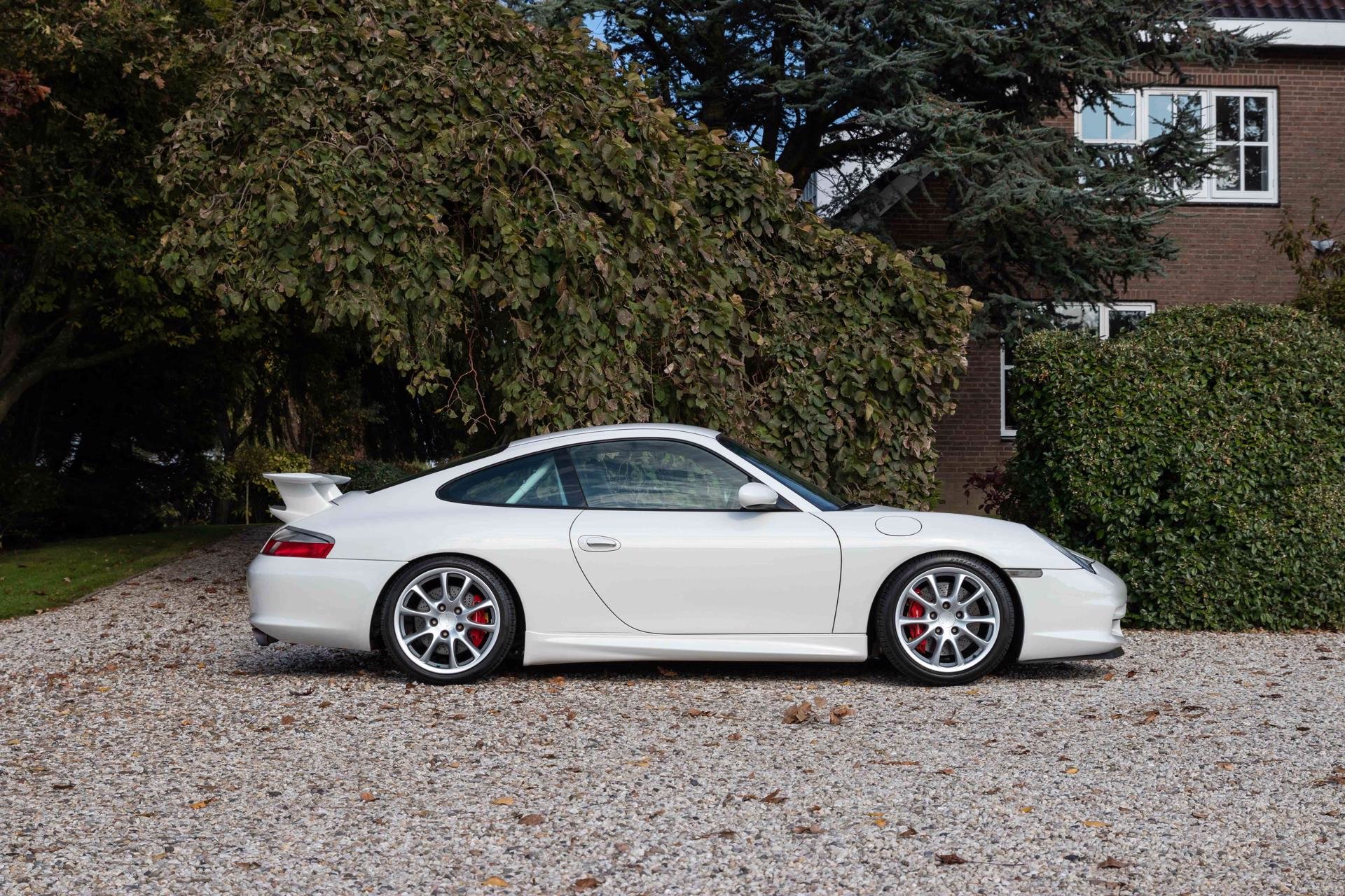 Real Art on Wheels | 2003 Porsche 996 GT3 Mark II