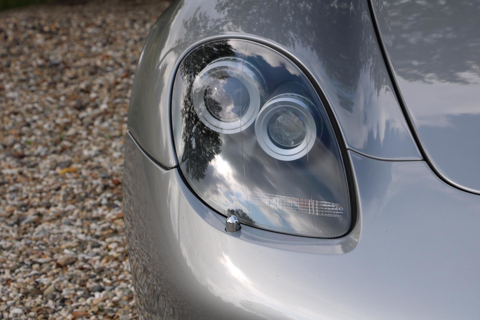 Real Art on Wheels | Porsche Carrera GT