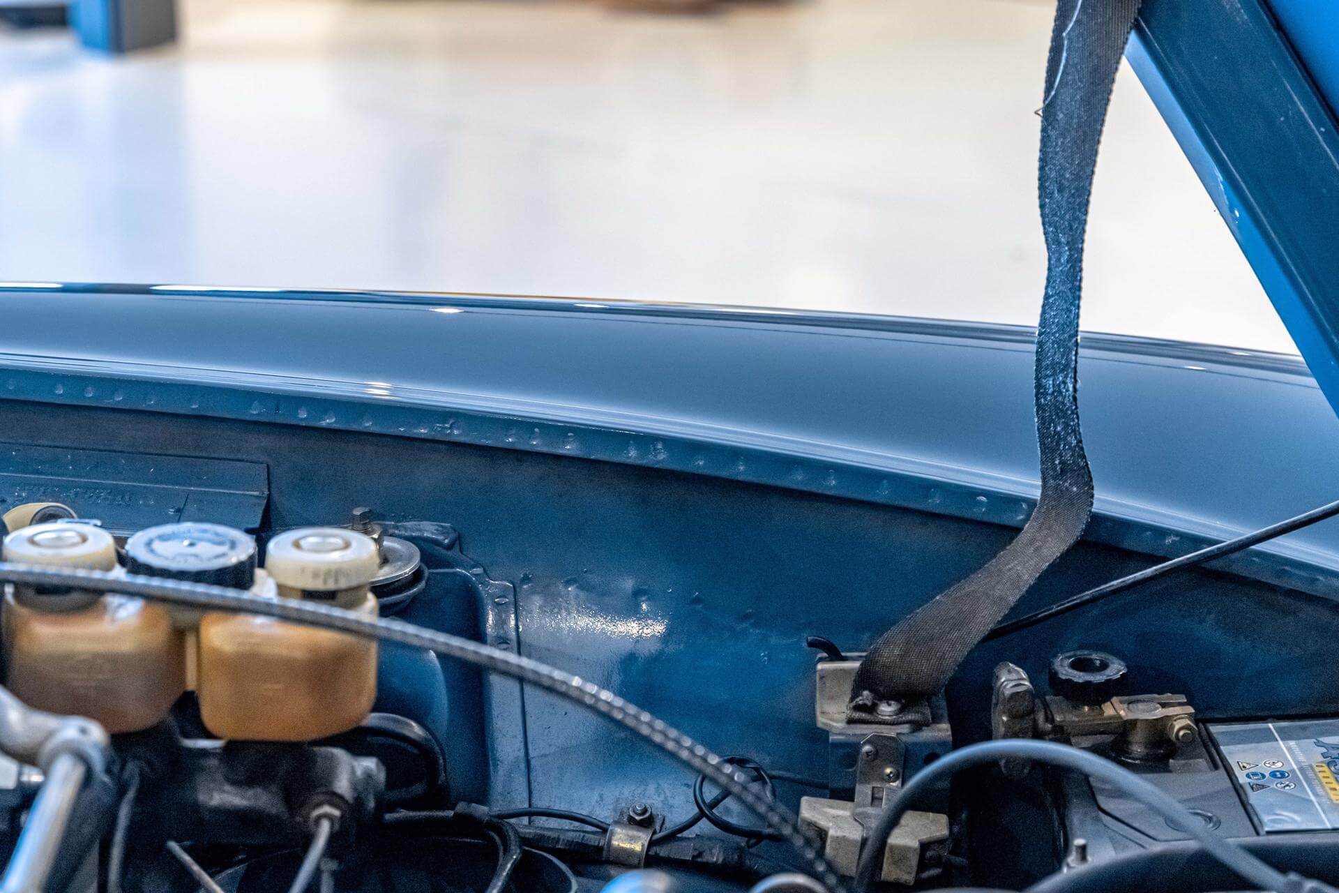 Real Art on Wheels | Mercedes-Benz 280SL