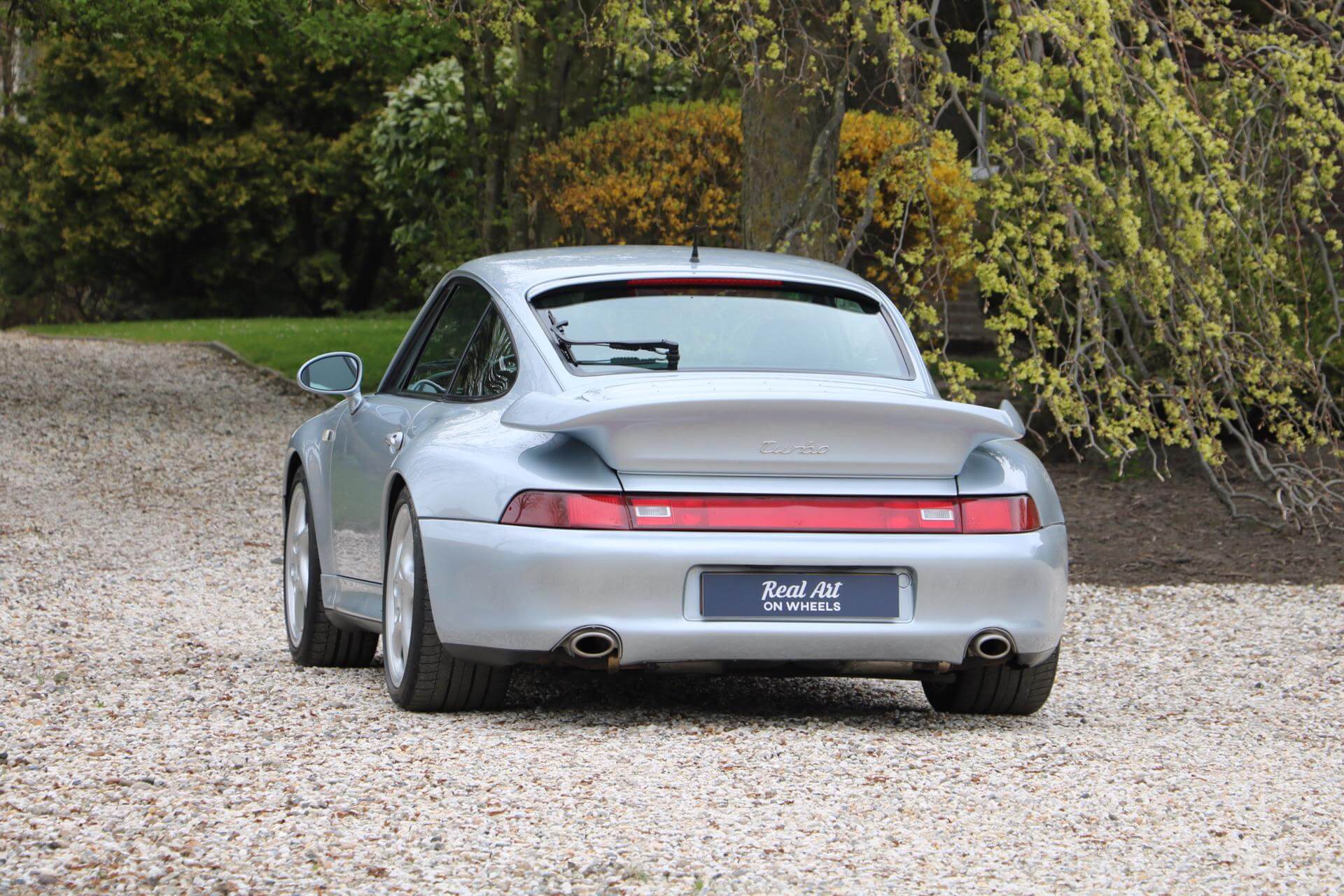 Real Art on Wheels | Porsche 993 Turbo