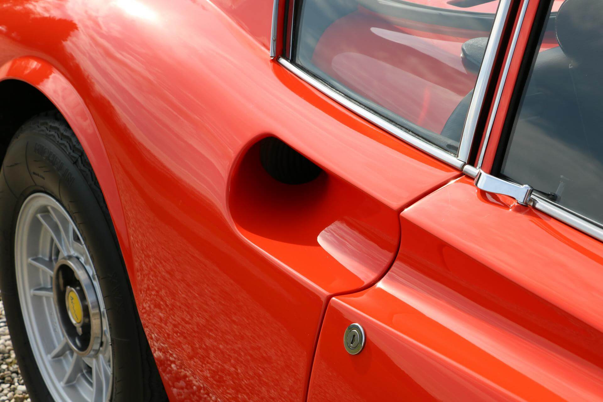 1973-Ferrari-Dino-246GT-Real-Art-on-Wheels-24