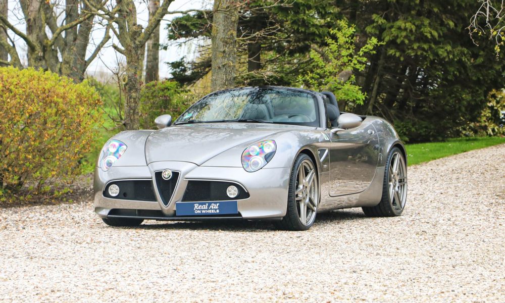 01-Alfa-Romeo-8C-Spider
