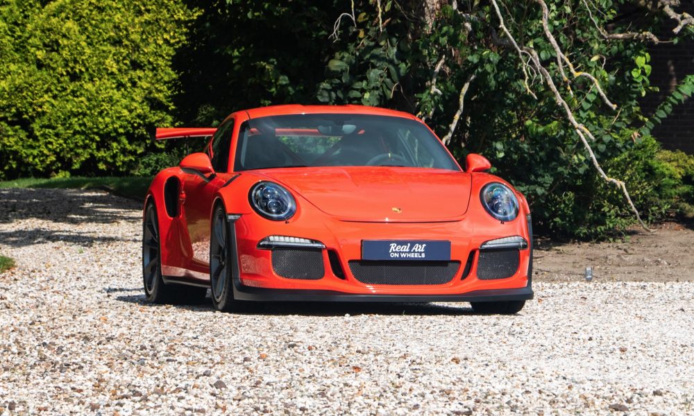 02-RAOW-Porsche-911-GT3-RS-min