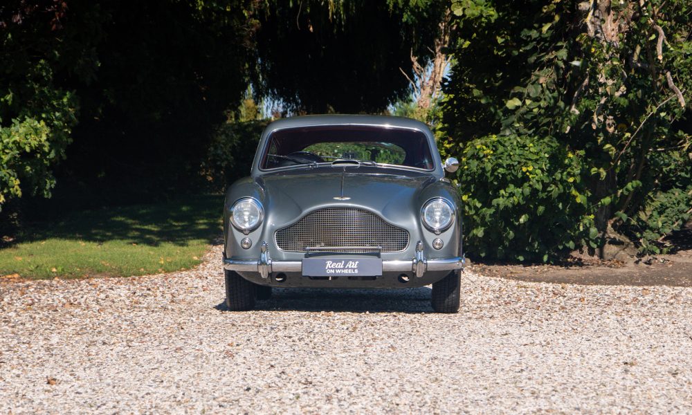 03-RAOW-Aston-Martin-DB2