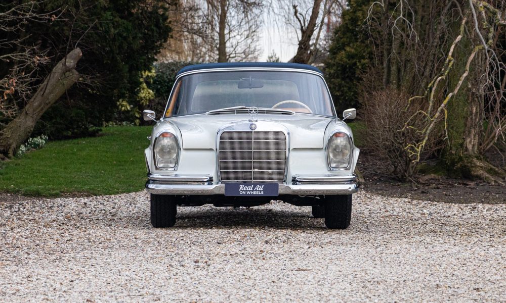 03-RAOW-Mercedes-250-SE-Automatic
