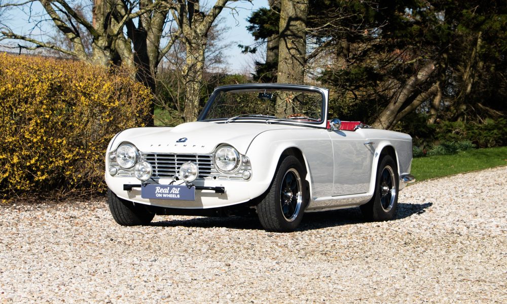 04-RAOW-Triumnph-TR4