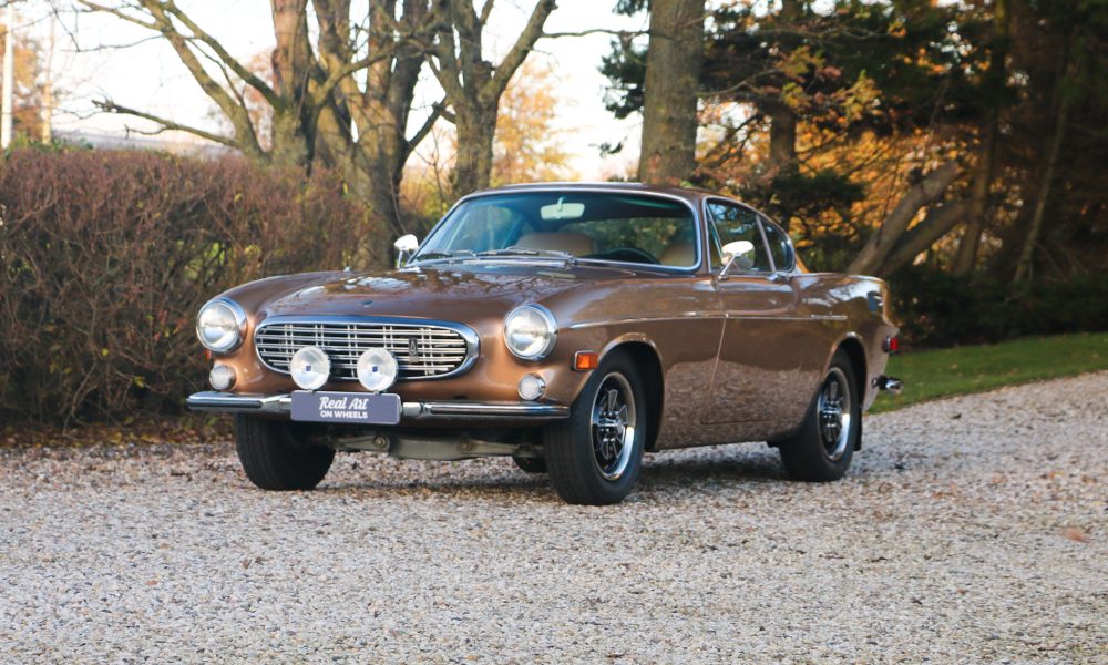 04-RAOW-Volvo-P-1800
