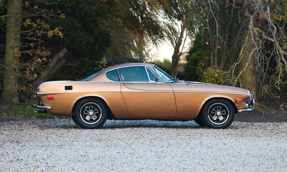 06-RAOW-Volvo-P-1800