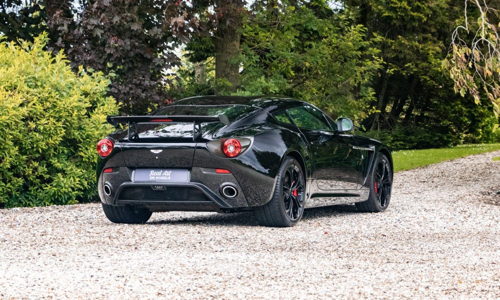 10-RAOW-Aston-Martin-Zagato