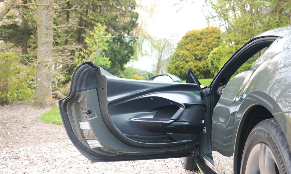 10-RAOW-Ferrari-296-GTB