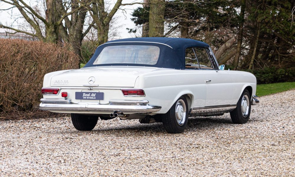 10-RAOW-Mercedes-250-SE-Automatic