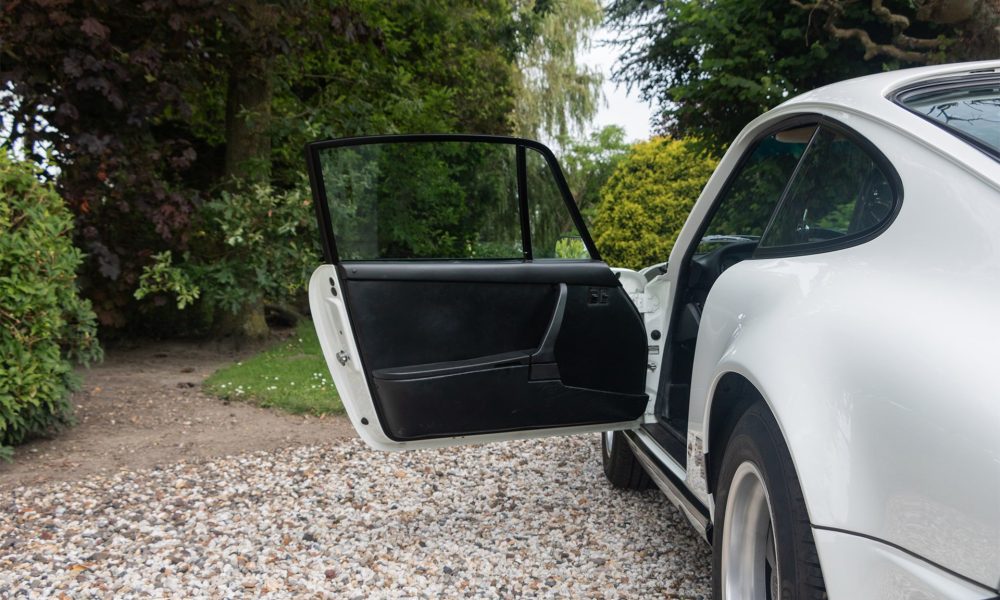 10-RAOW-Porsche-911-Carrera