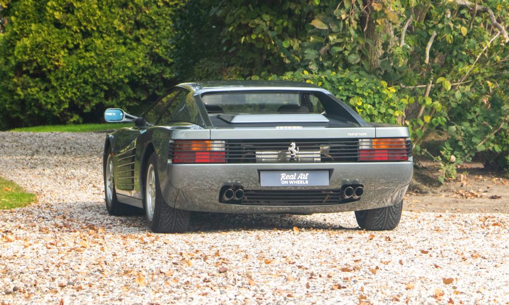 11-RAOW-Ferrari-Testarosssa-Grigio