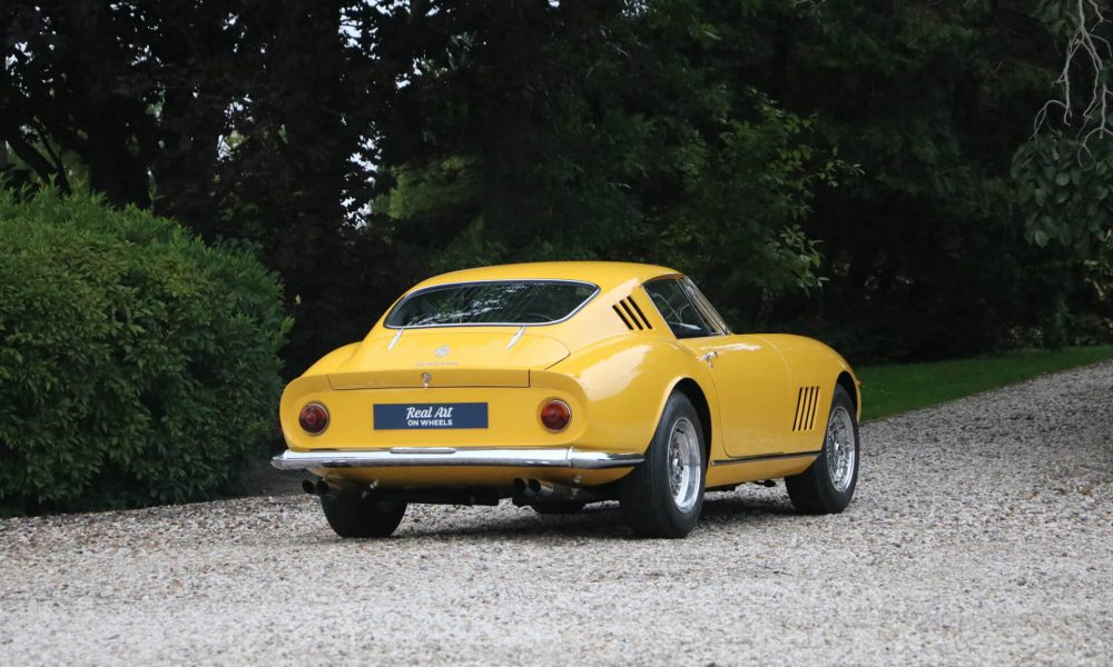 12-RAOW-Ferrari-275-GTB