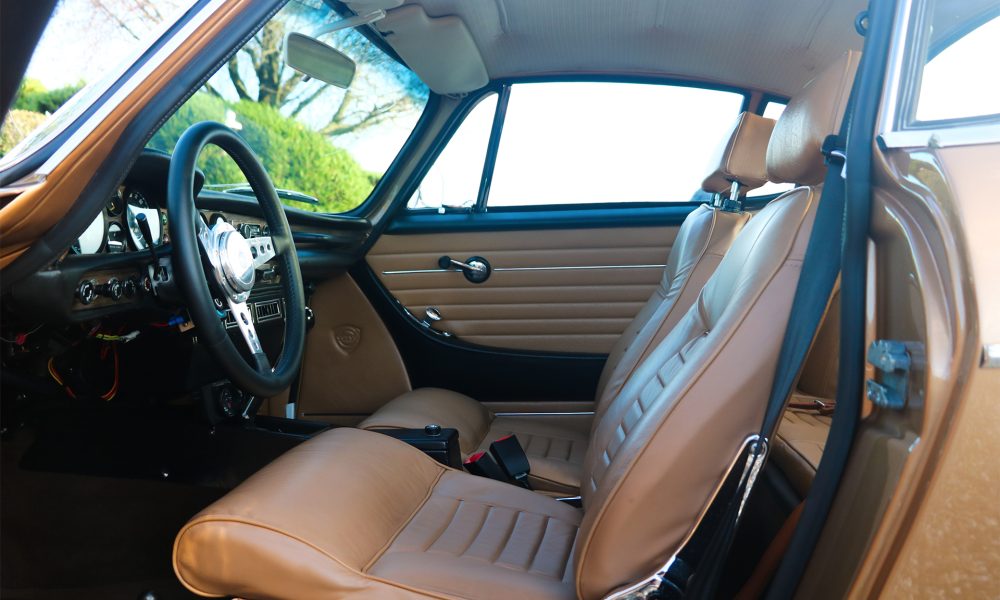 13-RAOW-Volvo-P-1800