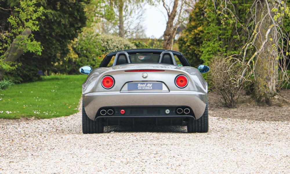 15-Alfa-Romeo-8C-Spider