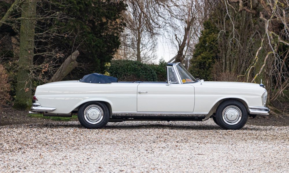 15-RAOW-Mercedes-250-SE-Automatic