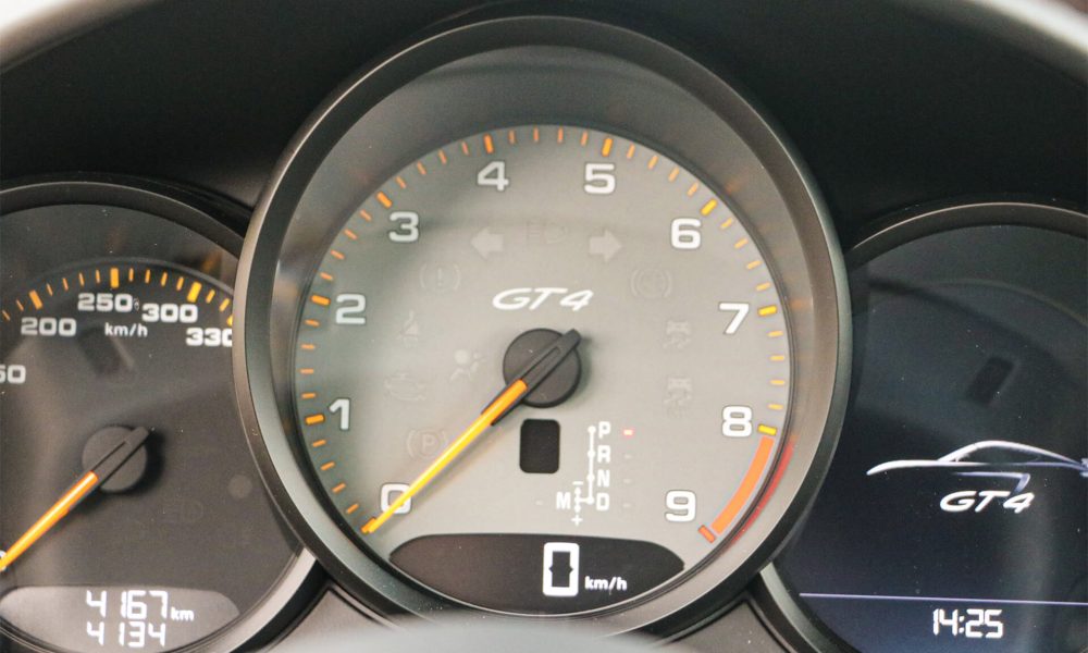 15-RAOW-Porsche-Cayman-GT4