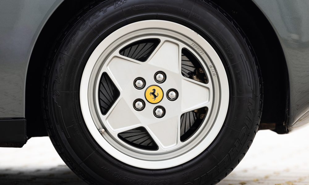 16-2026-RMS-Ferrari-Testarossa-Grigio-Metallizzato