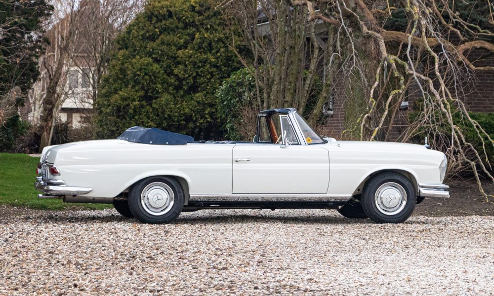 16-RAOW-Mercedes-250-SE-Automatic