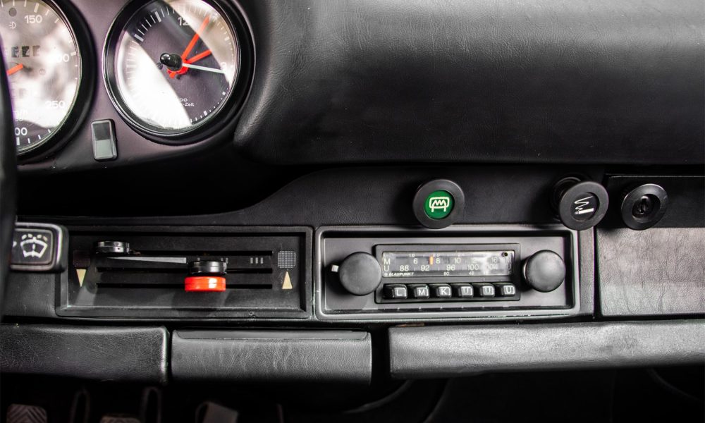 16-RAOW-Porsche-911-Carrera