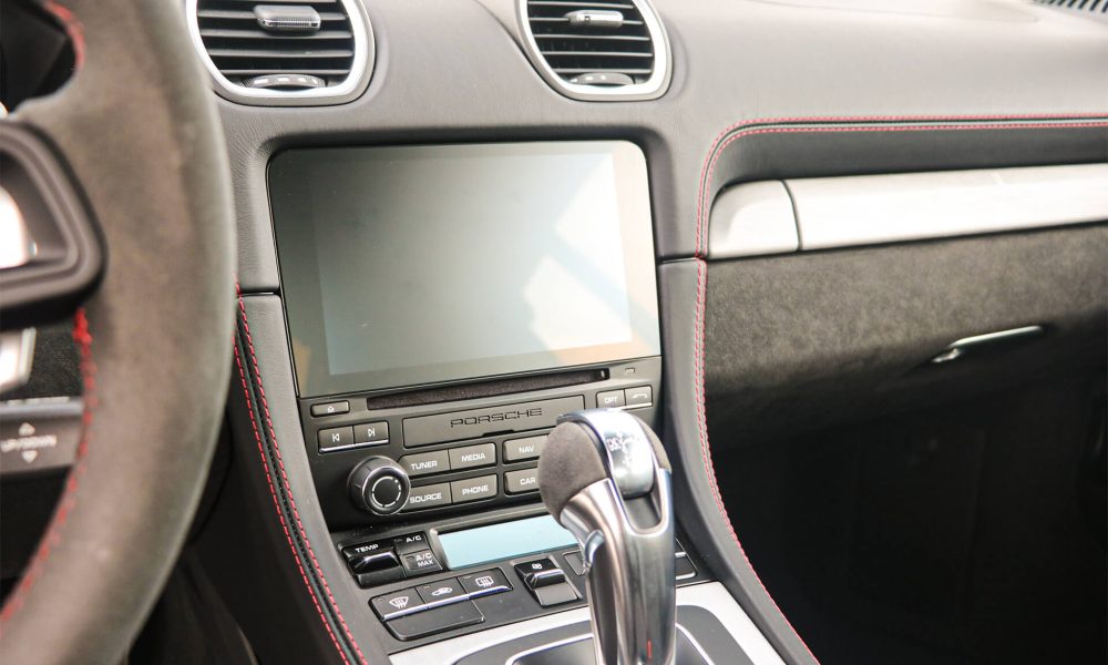 16-RAOW-Porsche-Cayman-GT4