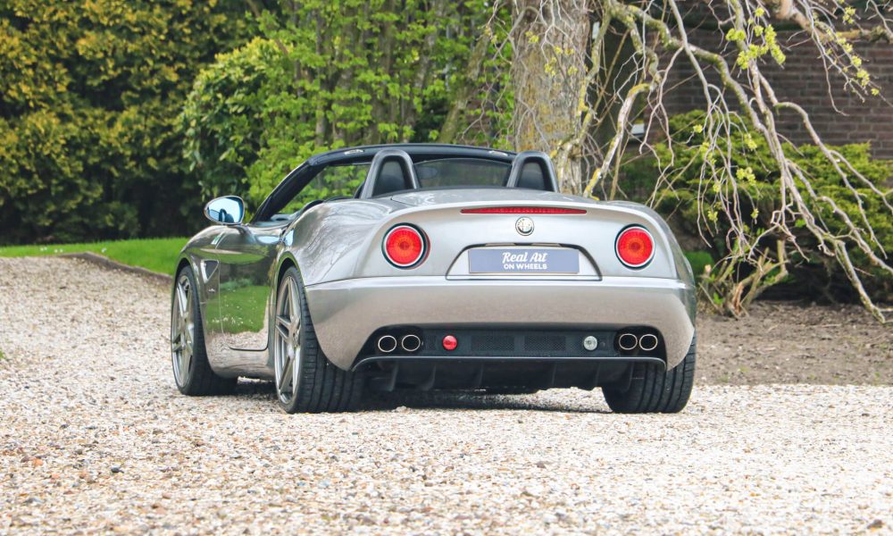 17-Alfa-Romeo-8C-Spider