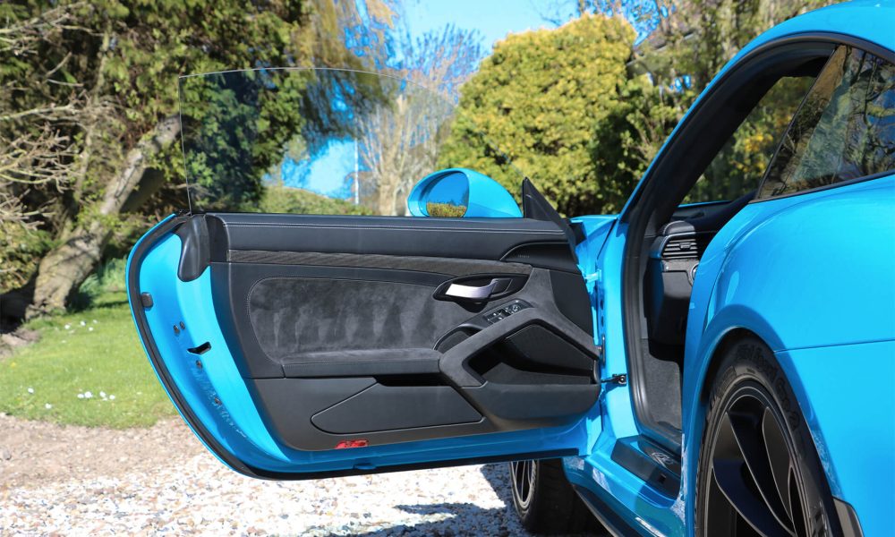 18-RAOW-Porsche-GT3-RS