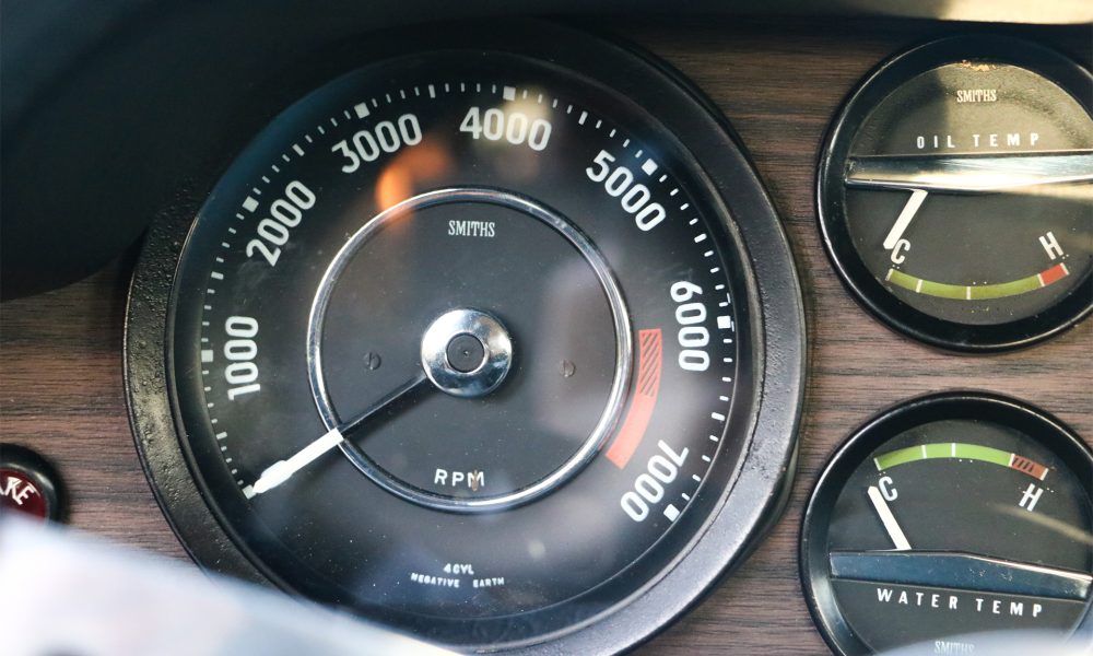 18-RAOW-Volvo-P-1800