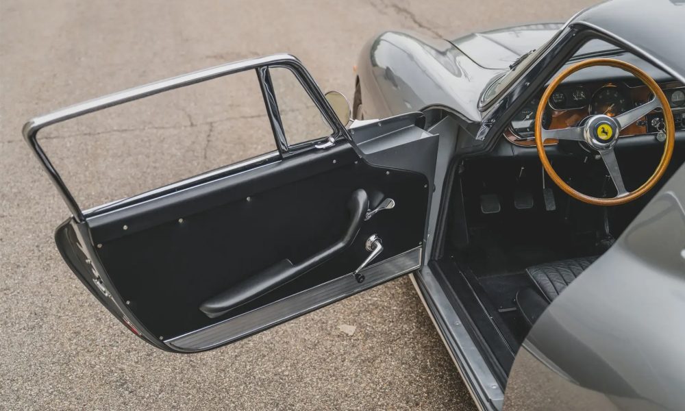 1965 Ferrari 275 GTB _0060_imgi_222_5ee6cb205fb972bd87568e5213dafc6304ff5506
