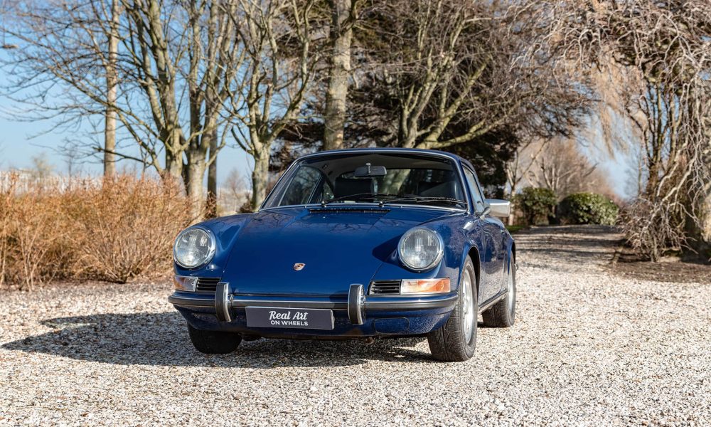 1971_Porsche_911T_43