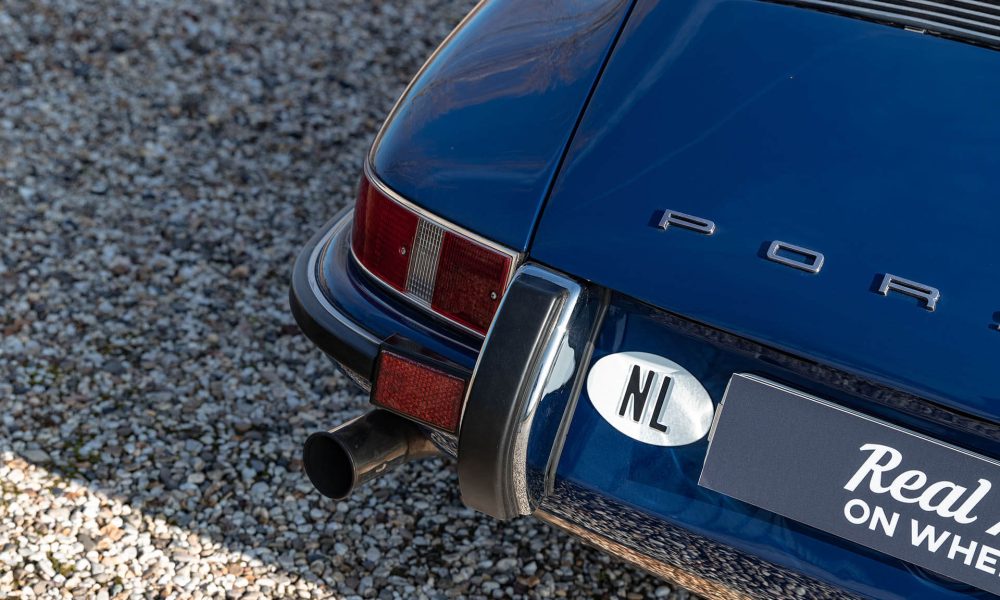 1971_Porsche_911T_9