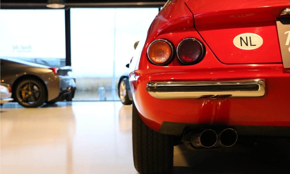 1971_ferrari_gtb4_10