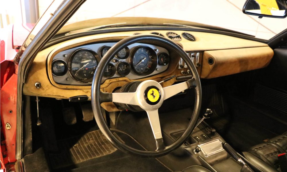 1971_ferrari_gtb4_25
