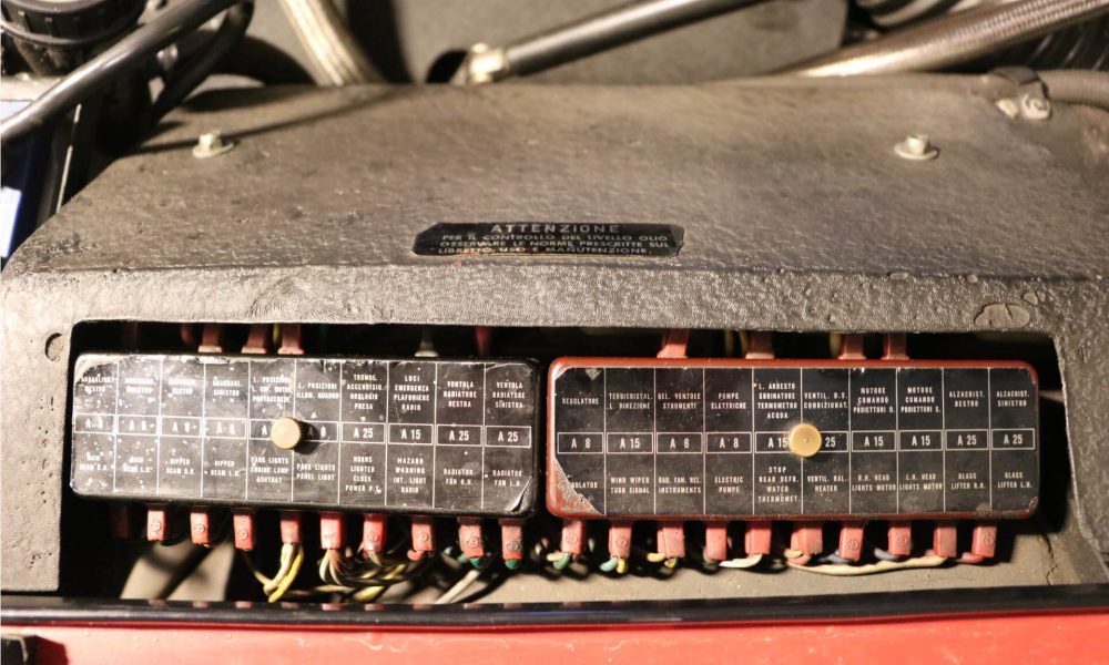 1971_ferrari_gtb4_29