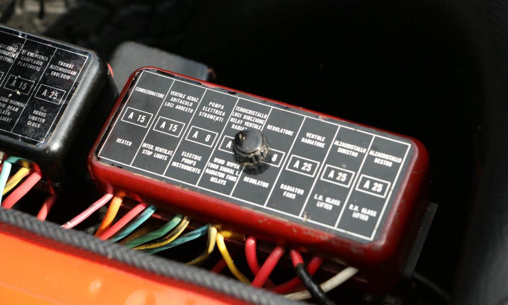 1973-Ferrari-Dino-246GT-Real-Art-on-Wheels-36-1