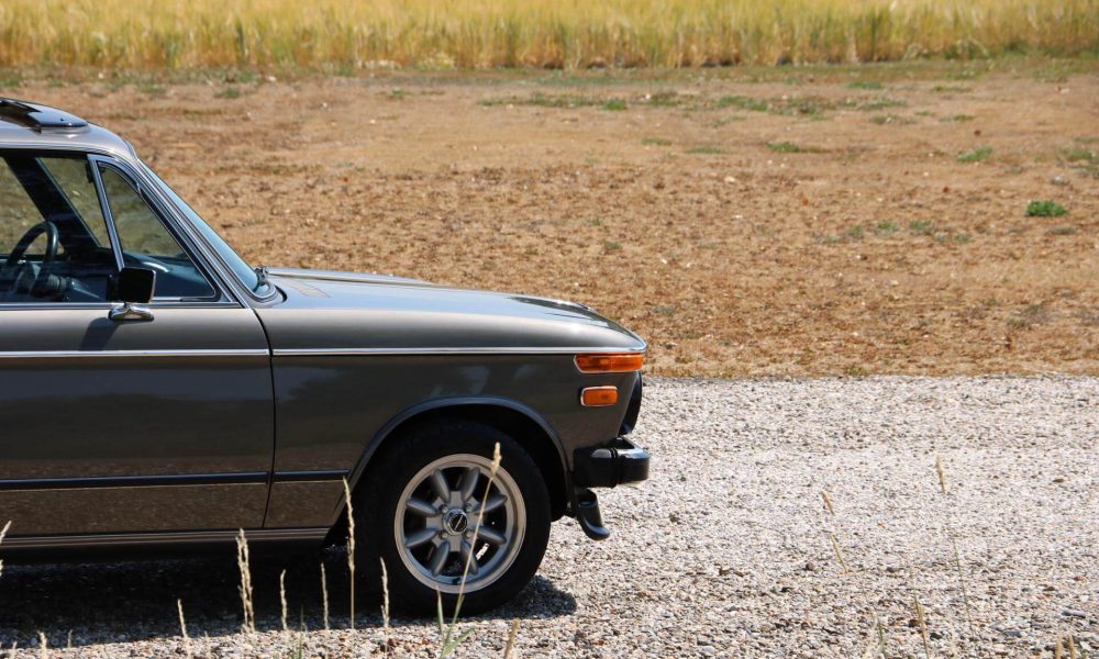 1976-bmw-2002-turbo-10