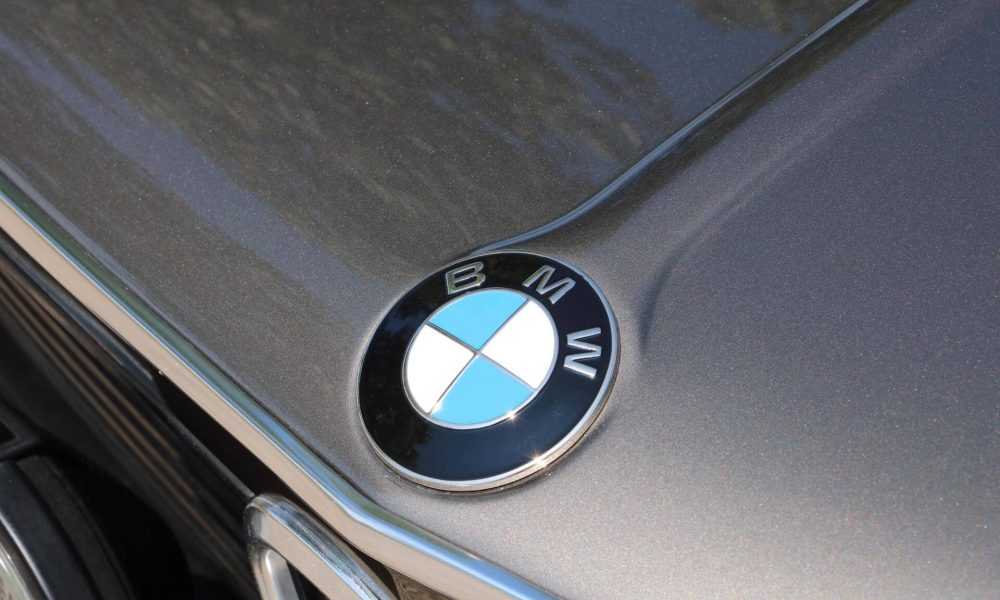 1976-bmw-2002-turbo-15