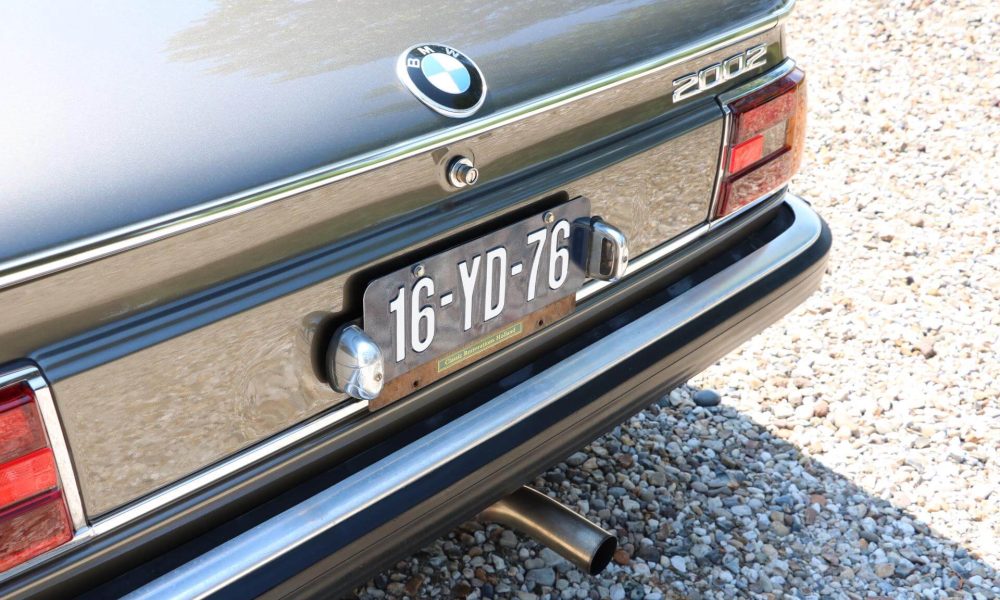 1976-bmw-2002-turbo-17