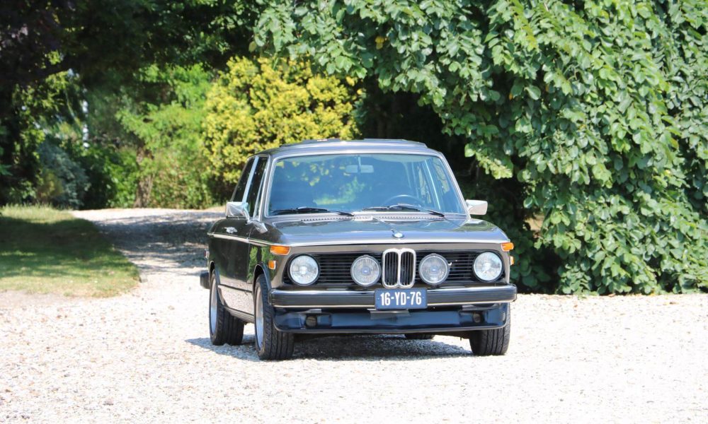 1976-bmw-2002-turbo-2