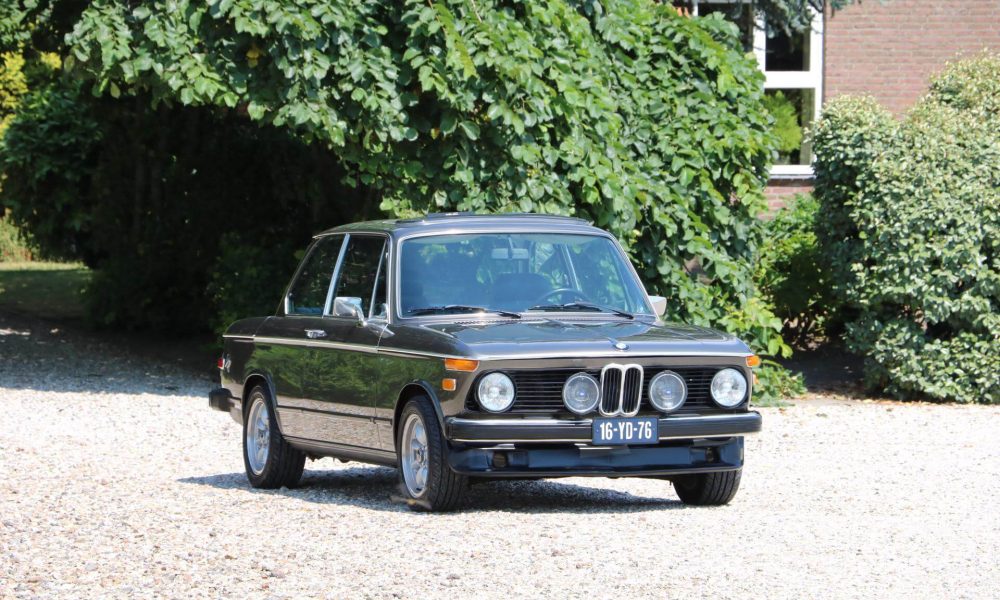 1976-bmw-2002-turbo-3