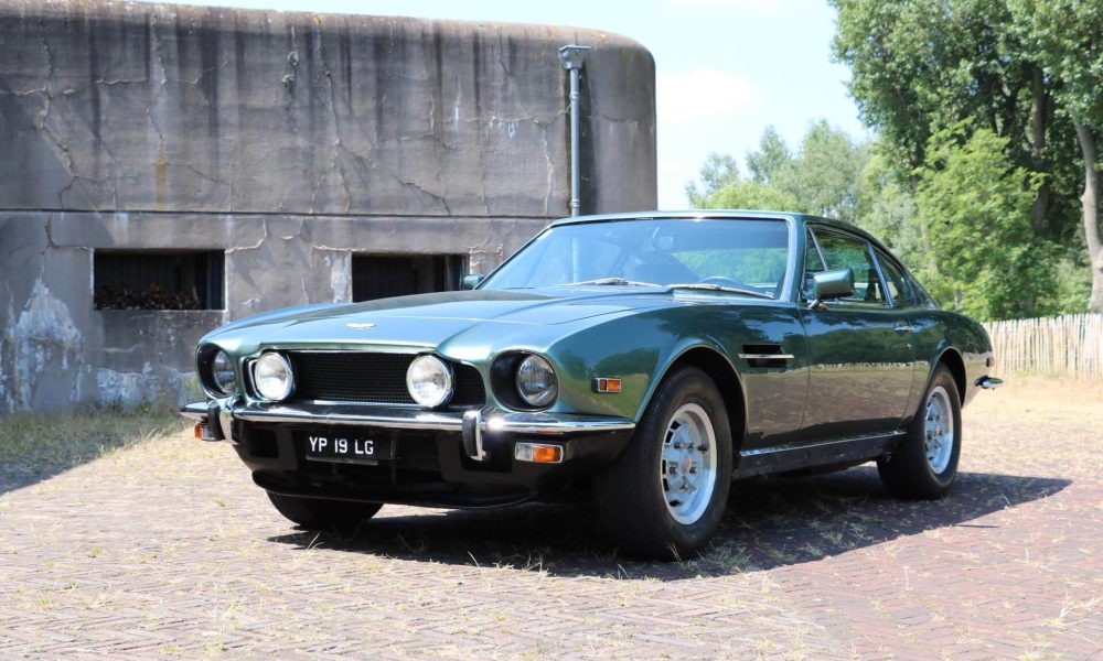 1978-aston-martin-v8-2
