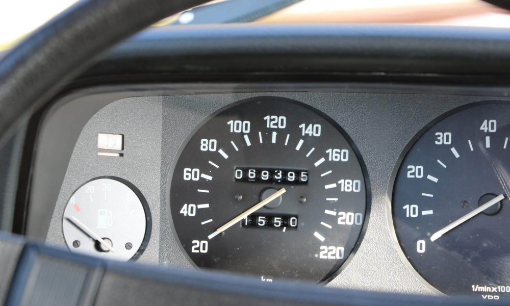 1978-bmw-520-realartonwheels-19