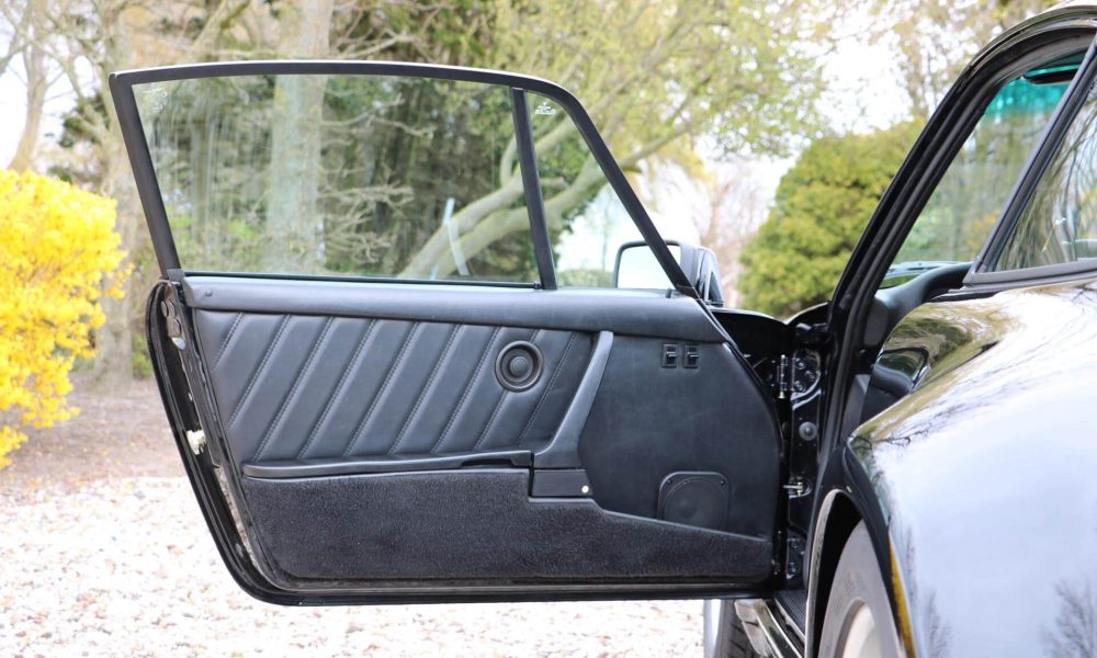 1985-porsche-911-turbo-14