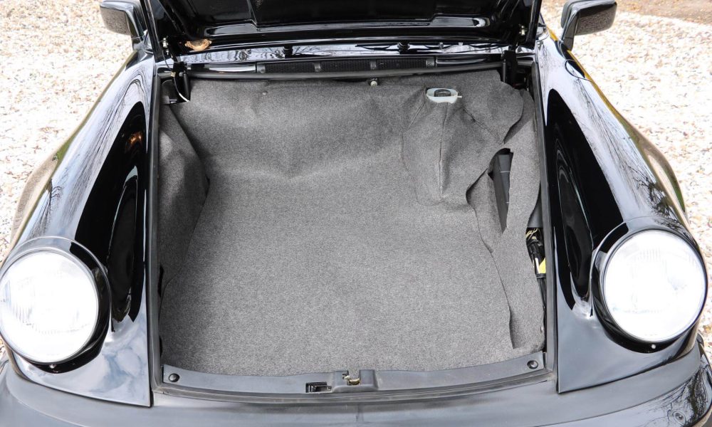 1985-porsche-911-turbo-25