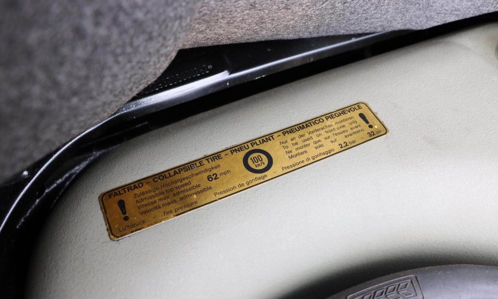 1985-porsche-911-turbo-28