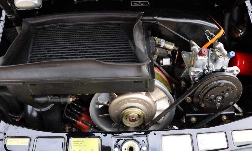 1985-porsche-911-turbo-29