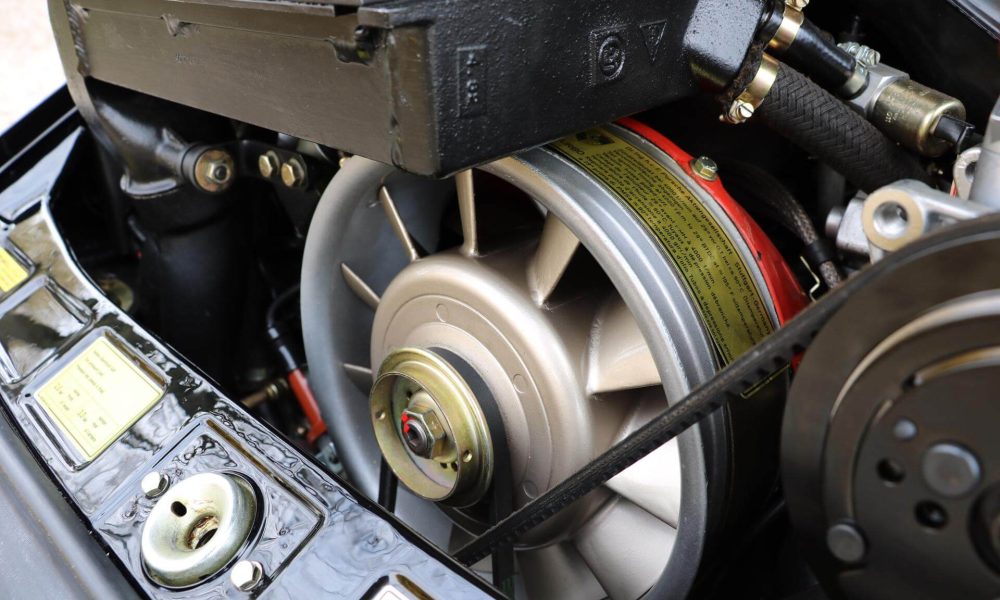 1985-porsche-911-turbo-30